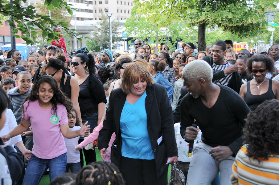 Fete de la Musique Evry 2009 - La Foule 005.jpg